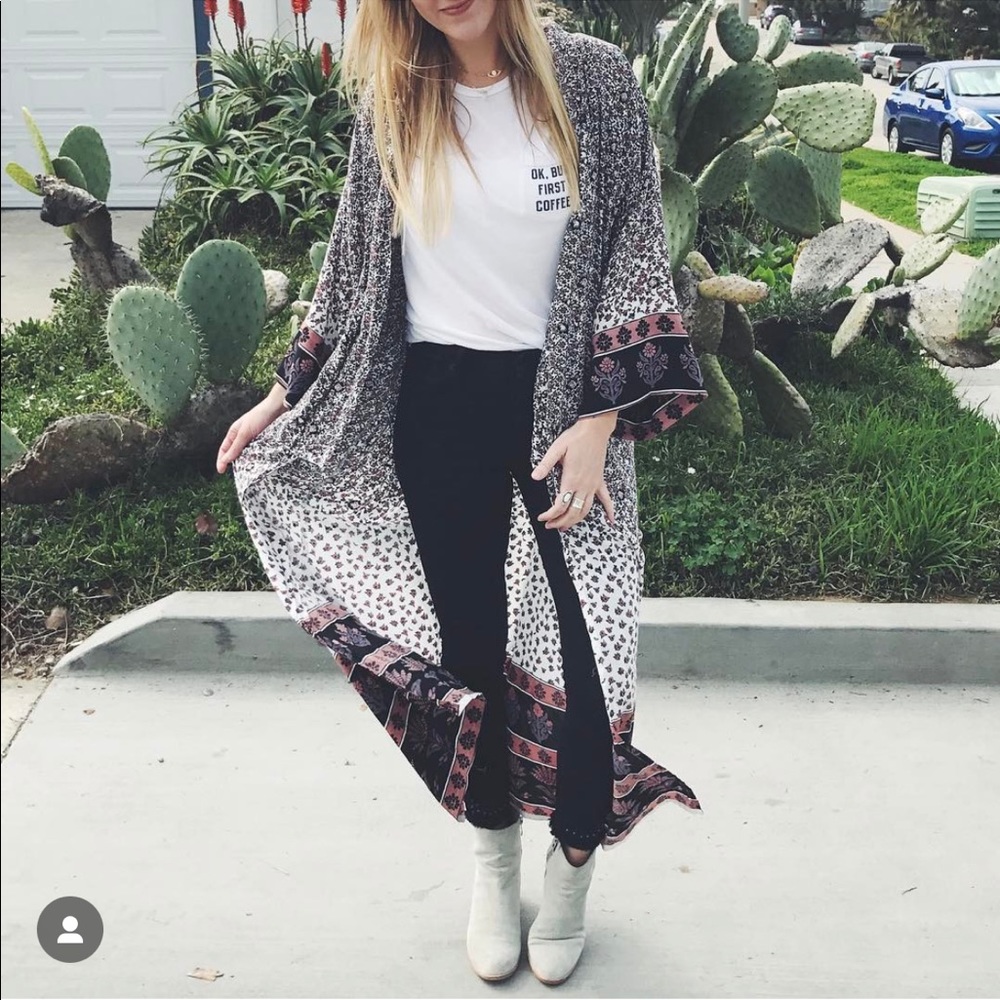 Auguste The Label Kimono